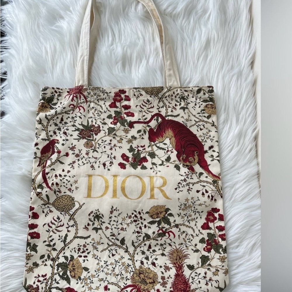 DIOR LIMITED EDITION TOTE NEW!